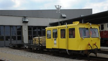2017.07.09 OB1 Motorwagen im Betriebsbahnhof Gmünd